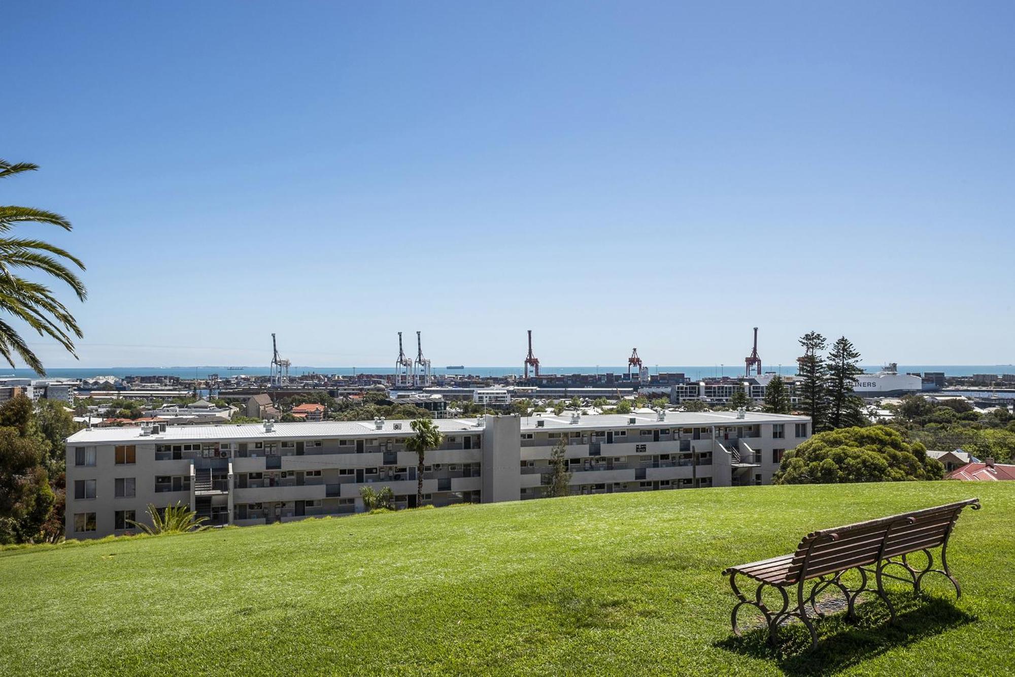 The Leonardo Has 180 Degree Ocean Views Apartment Fremantle Exterior photo