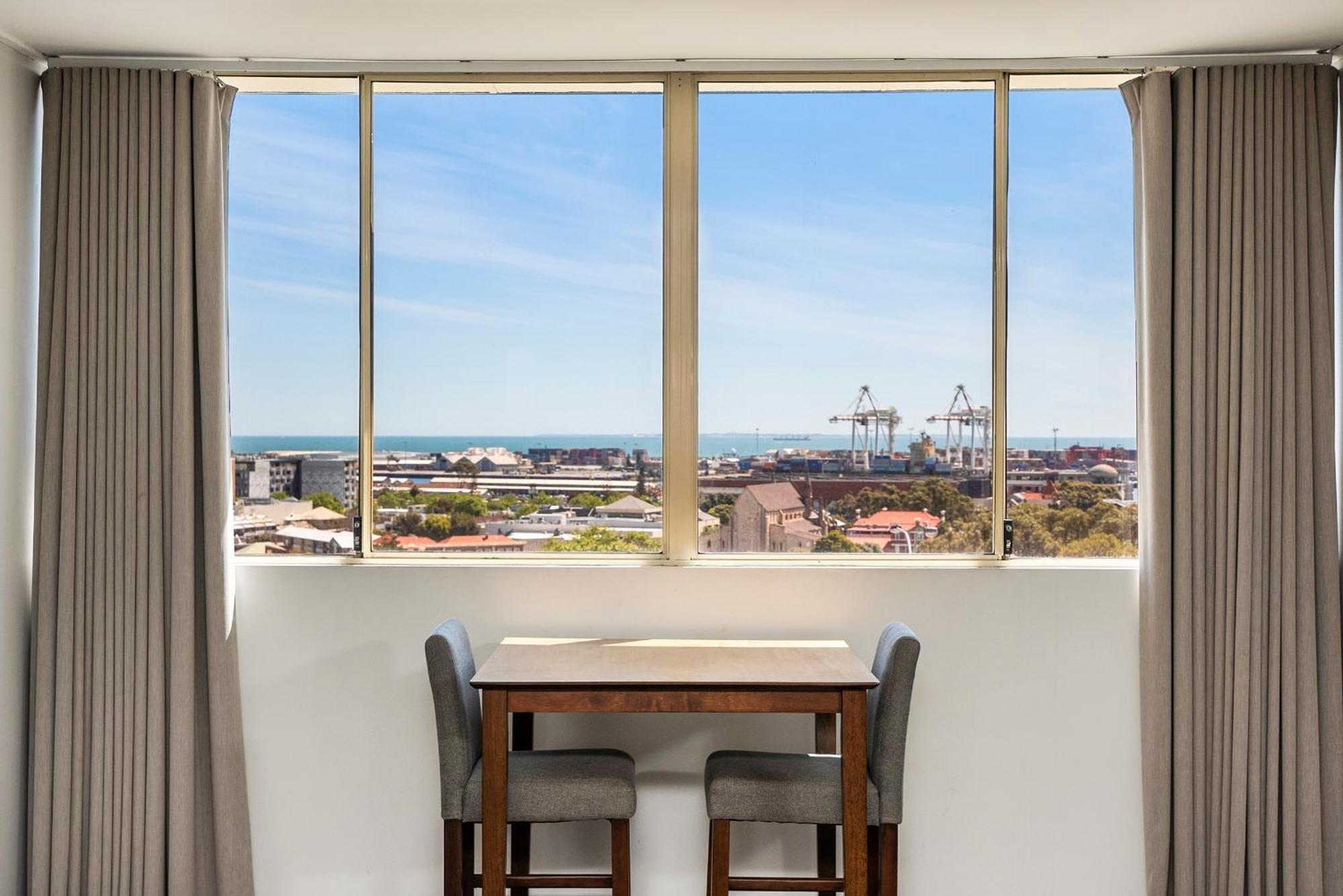 The Leonardo Has 180 Degree Ocean Views Apartment Fremantle Exterior photo